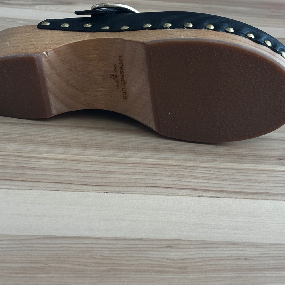 Vanessa Bruno Studded Leather Clogs 👡 Buckle Detail EU 37 - Picture 6 of 9